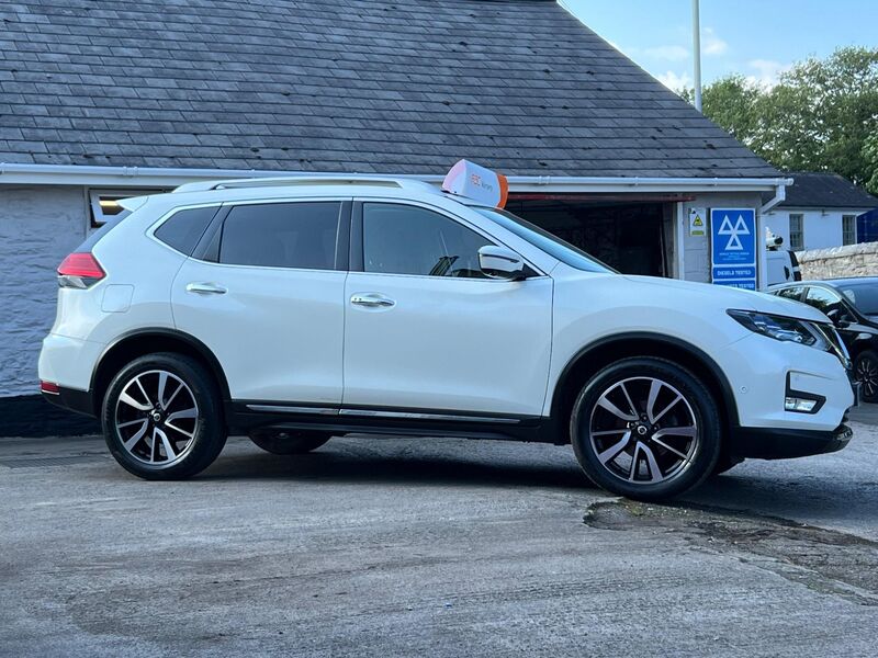 NISSAN X-TRAIL