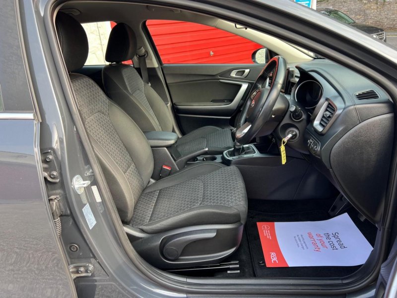KIA CEED