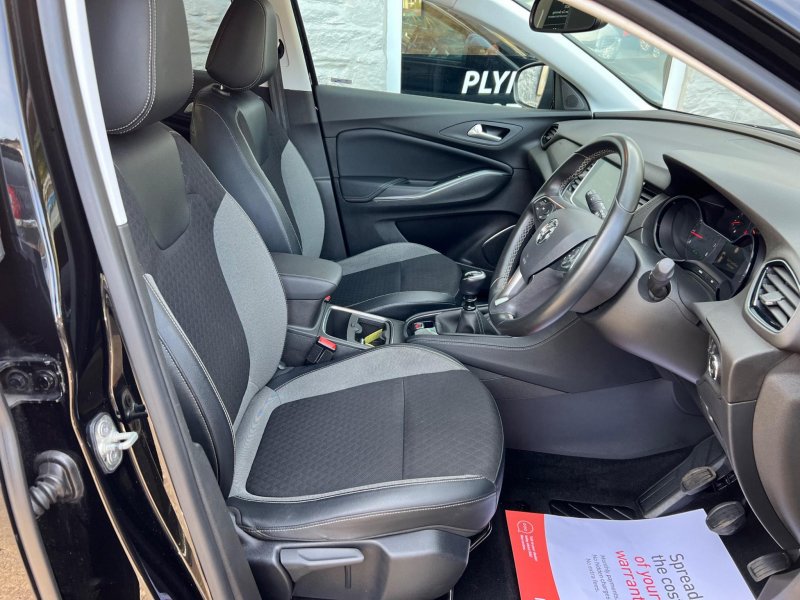 VAUXHALL GRANDLAND X