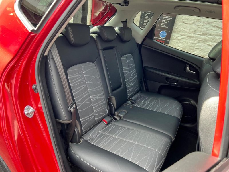 KIA VENGA