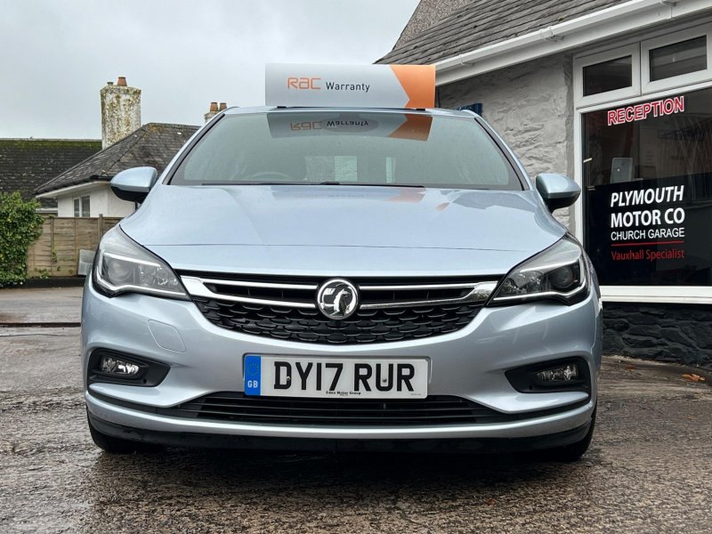 VAUXHALL ASTRA