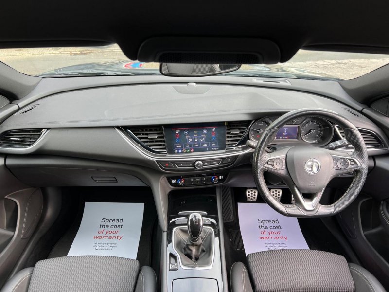 VAUXHALL INSIGNIA