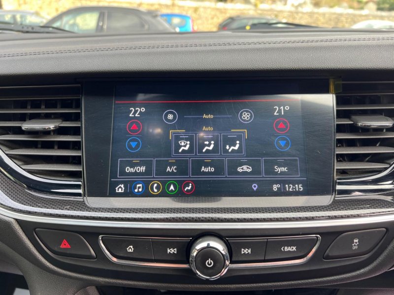 VAUXHALL INSIGNIA